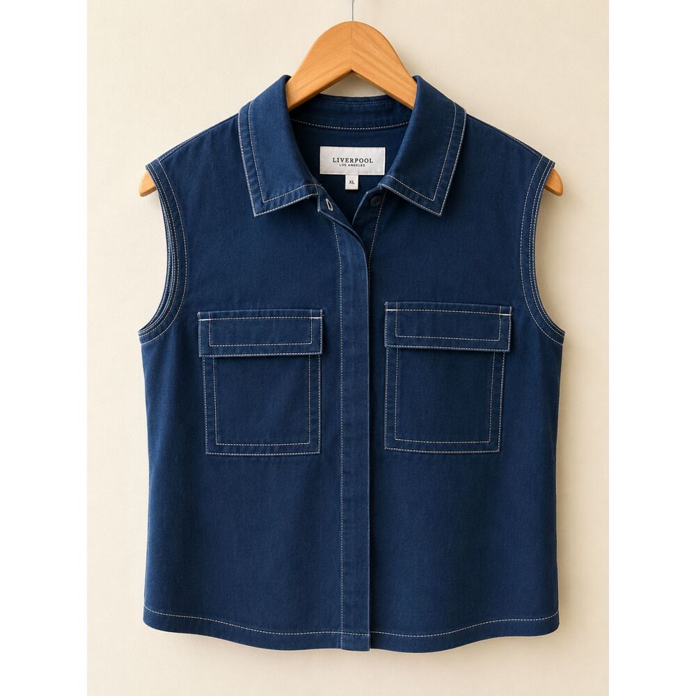 Liverpool Los Angeles Sleeveless Utility Top XS Blue Contrast Stitch Button Fron